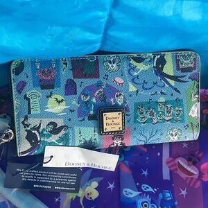 Dooney & Bourke X Disney park wristlet